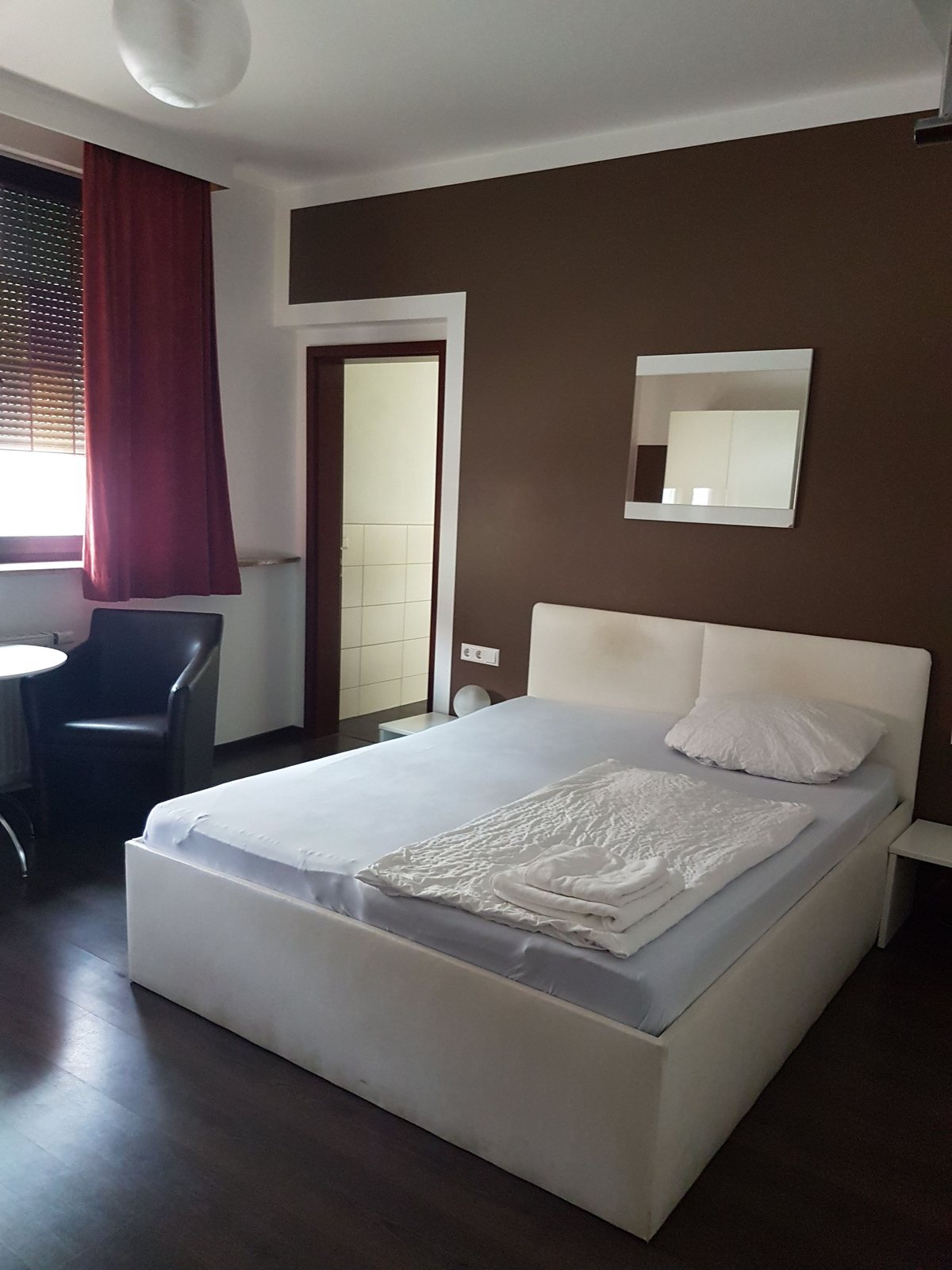 Modernes Doppelzimmer